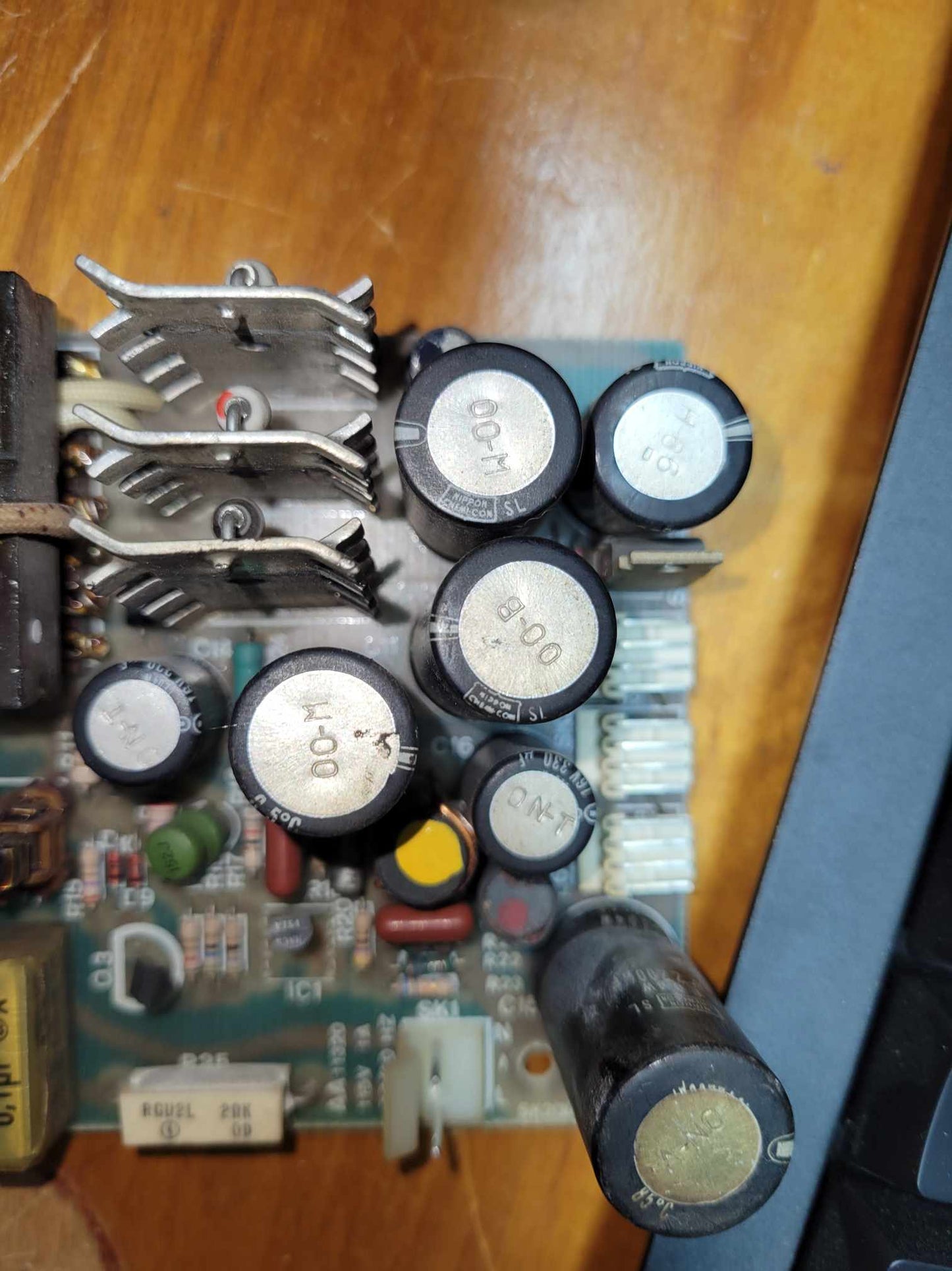 TRS-80 Model III / AA11320 Power Supply (PS8)