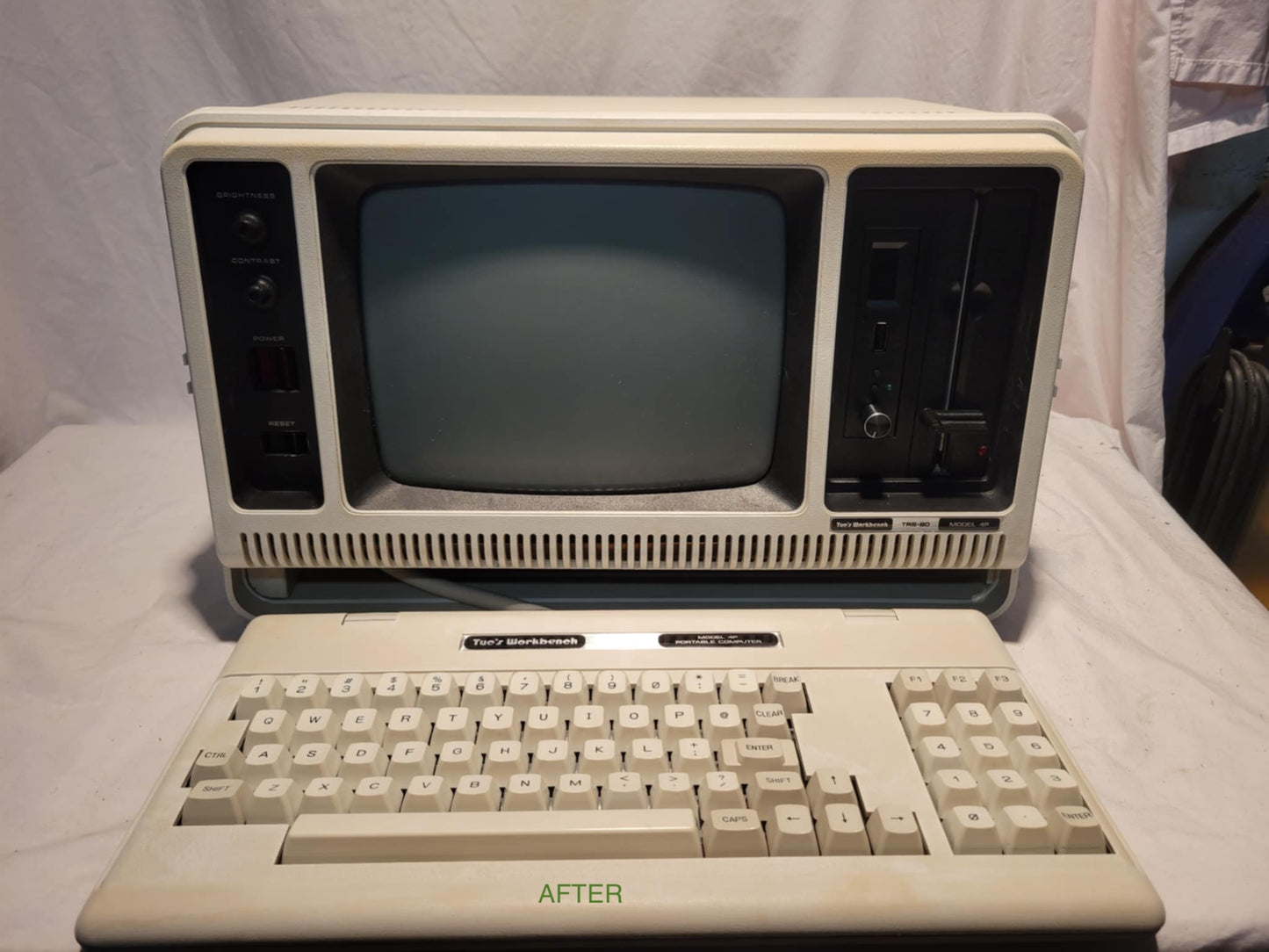 COMPLETELY REFURBISHED TRS-80 Model 4P - BAWA