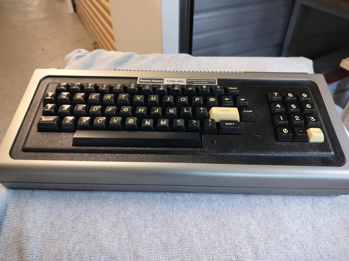 TRS-80 Model I (Restored ) Level II 1.3 16K with custom Character set selection