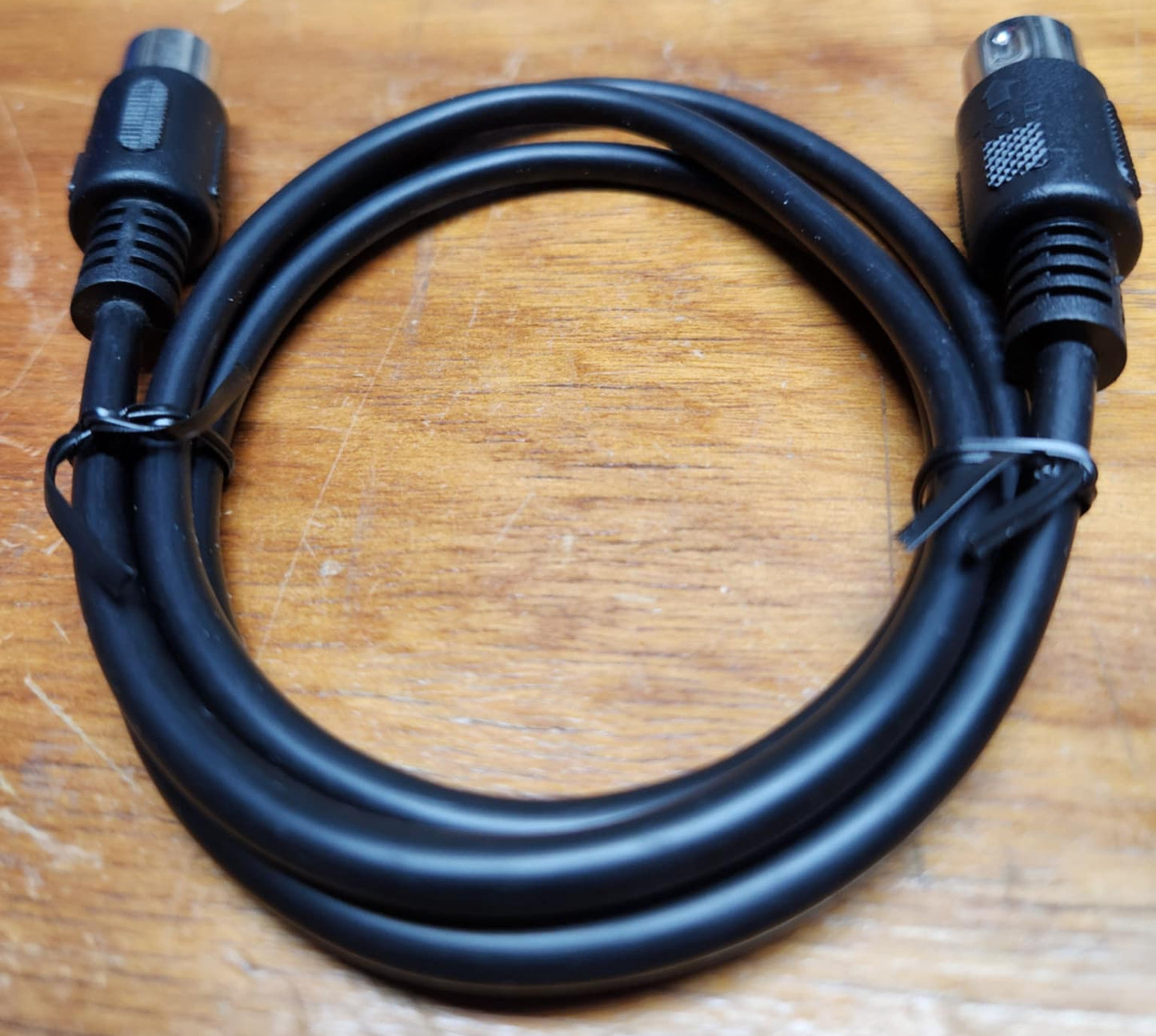 5Pin DIN Male to 5Pin DIN Male 3 ft Straight Through