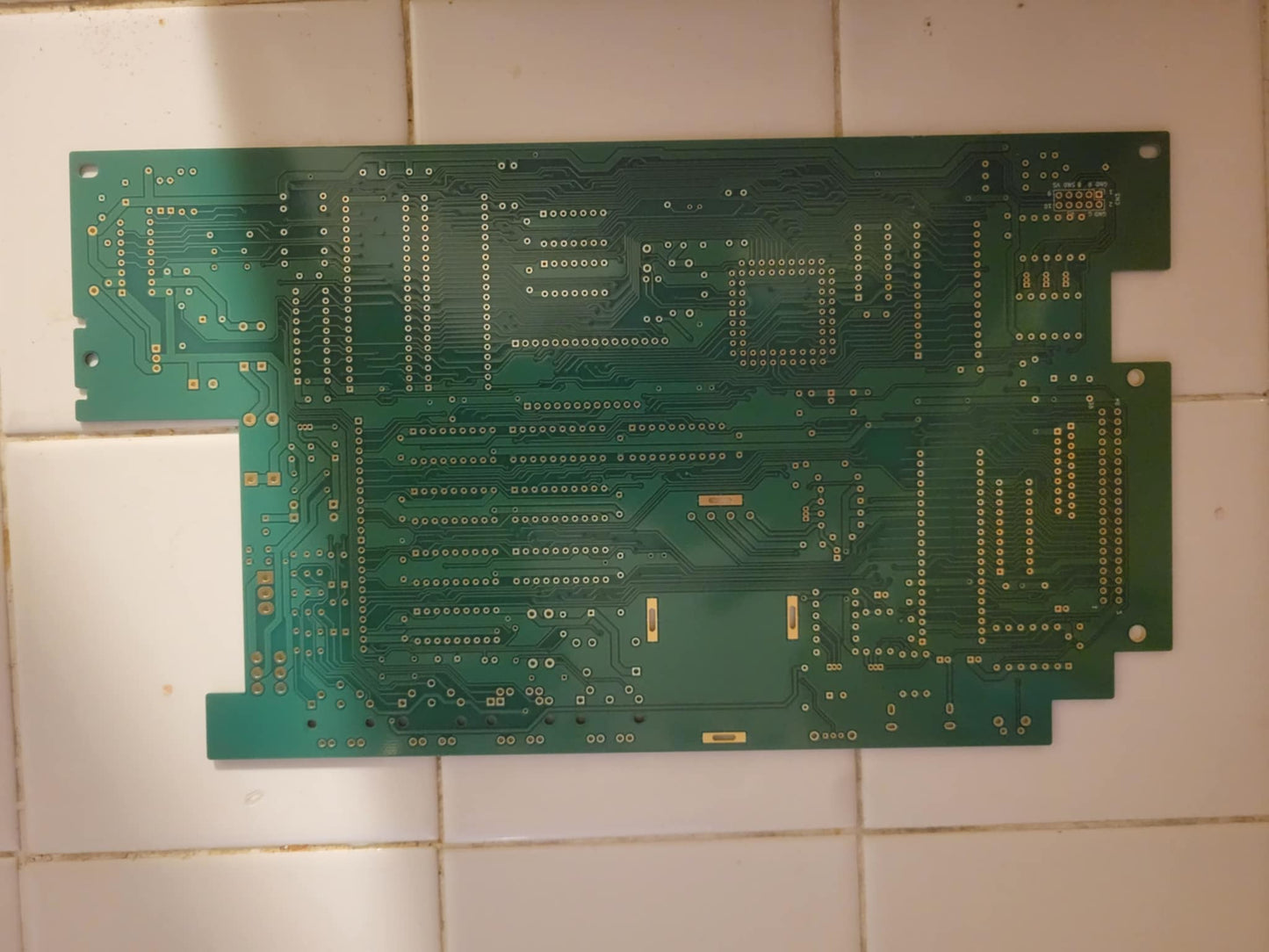 TRS-80 Color Computer 3 [26-3334] Bare Motherboard