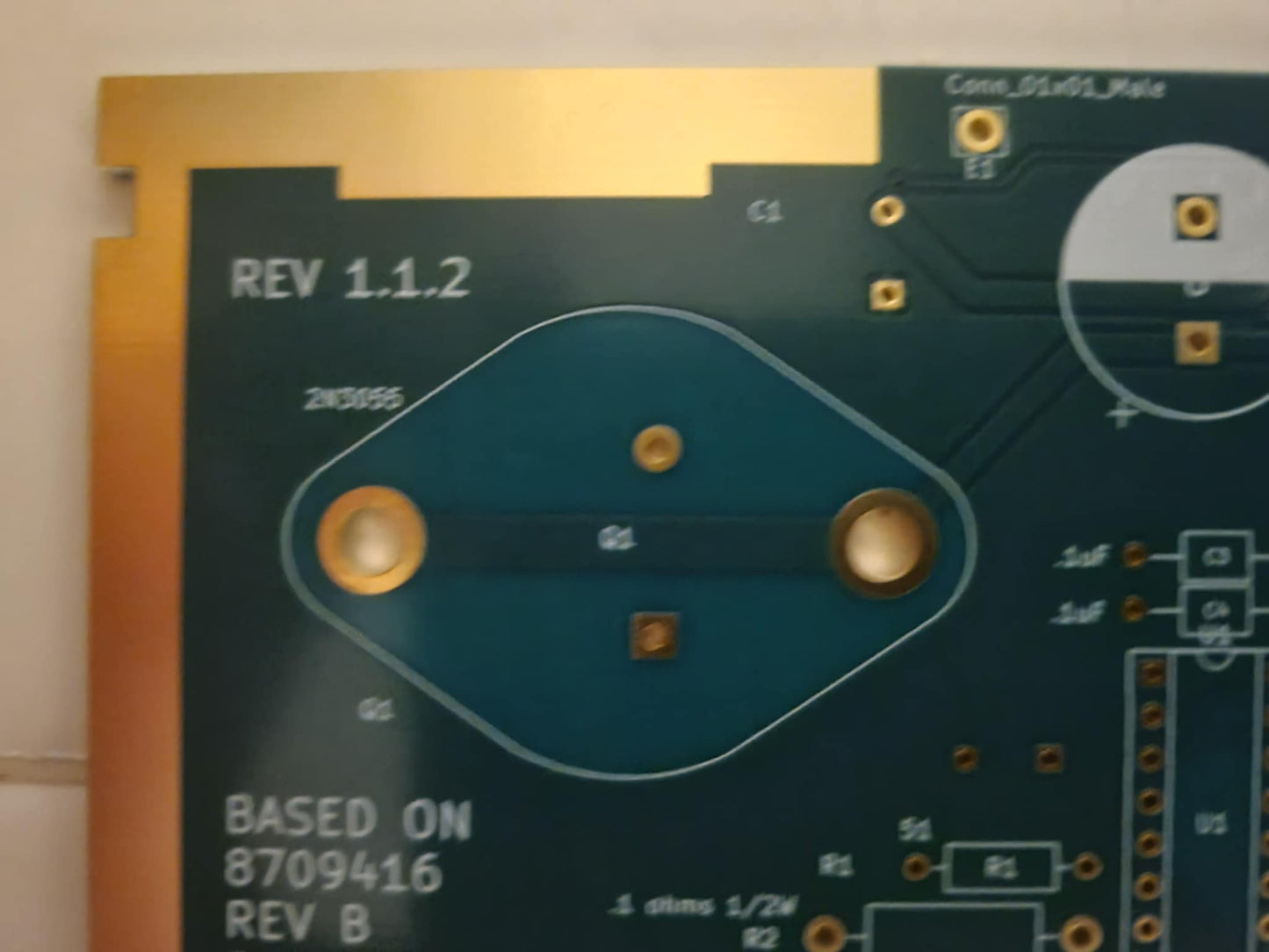 TRS-80 Color Computer 2 [26-3026 / 26-3027] Bare Motherboard