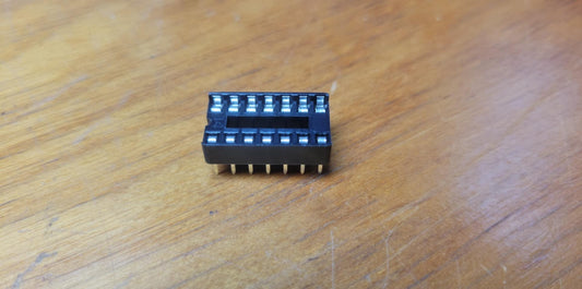 14-Pin (2x7) Socket